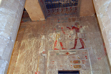 Luxor  Aegypten  Totentempel der Hatschepsut