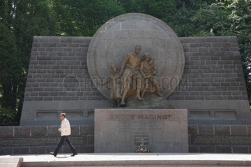 Verdun  Frankreich  Denkmal fuer Andre Maginot
