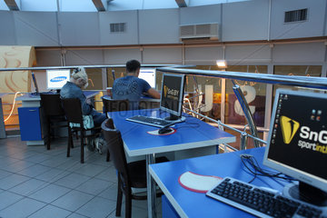 Minsk  Weissrussland  Internetcafe im Einkaufszentrum Stolitsa