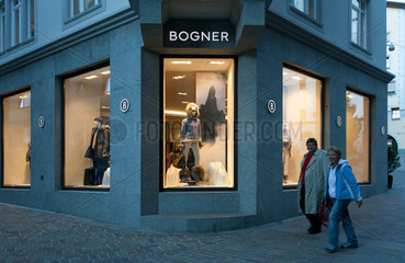St. Moritz  Schweiz  Bogner Boutique im Stadtzentrum