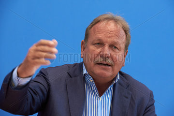 Berlin  Deutschland  Frank Bsirske  Vorsitzender der Vereinten Dienstleistungsgewerkschaft (ver.di)