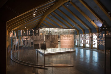 Schleswig  Deutschland  neu gestalteter Ausstellungsraum des Wikinger Museums Haithabu