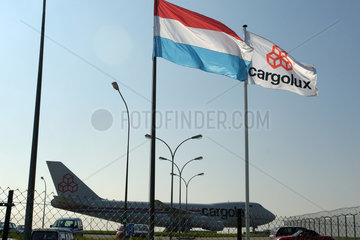 Luxemburg  Cargolux-Flugzeug auf dem Flughafen