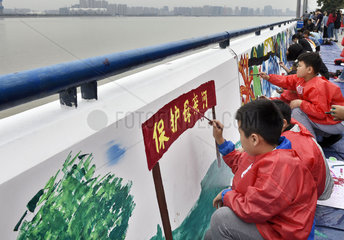 #CHINA-ZHEJIANG-HANGZHOU-QIANTANG RIVER-COLOR DRAWING (CN)