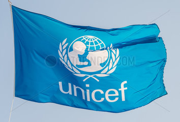 Genua  Italien  die Flagge von Unicef