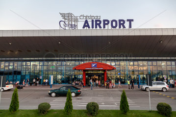 Kischinau  Republik Moldau  Haupteingang zum Flughafen Chisinau