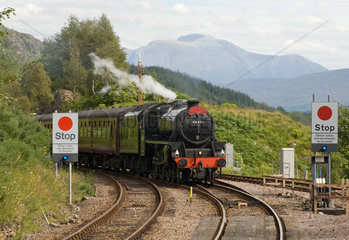 Glenfinnan  Grossbritannien  der Jacobite Steam Train