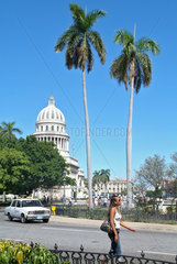 Havanna  Kuba  der Zentralpark mit dem Kapitol in Alt-Havanna