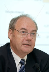 Berlin  Prof. Dr. Bernd Meyer