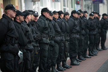 Posen  Polen  Polizisten bei einer Demonstration