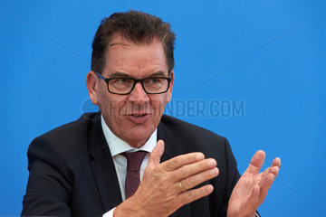 Berlin  Deutschland  Gerd Mueller  CSU  Bundesentwicklungsminister
