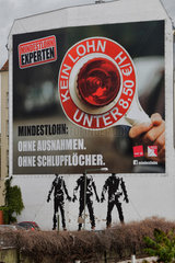 Berlin  Deutschland  Plakat Mindestlohn ohne Ausnahme