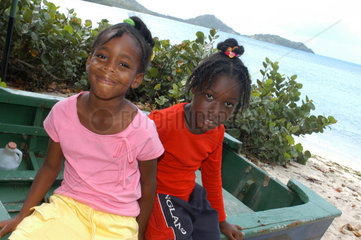 Hillsborough  Grenada  Kinder auf der Insel Carriacou