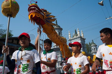 Mawlamyaing  Myanmar  Drachentaenzer