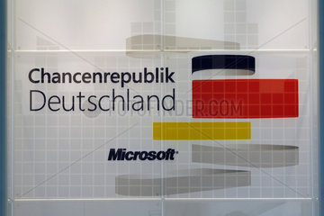 Berlin  Deutschland  Schriftzug Chancenrepublik Deutschland von Microsoft