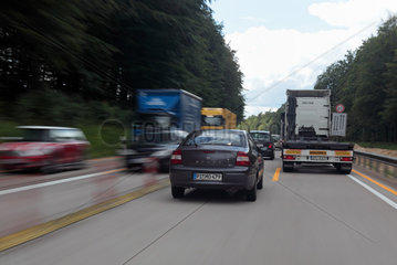 Witzhave  Deutschland  Autos in einer Baustelle auf der A24 Richtung Hamburg