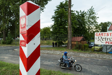 Gubin  Polen  Grenzmarkierung an der polnisch-deutschen Grenze