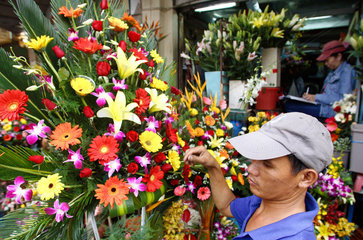 Vietnam  Blumenverkaeufer