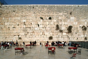 Orthodoxe Juden an der Klagemauer.