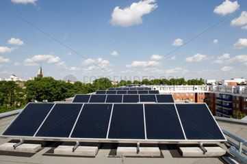 Berlin  Deutschland  solarthermische Anlage im Brunnenviertel