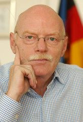 Bundesverteidigungsminister Peter Struck (SPD)