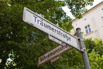 Berlin  Deutschland  die neue Traeumer- und Schneemannstrasse in Prenzlauer Berg