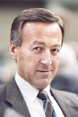 Franz Steinkuehler  IG Metall Vorsitzender  1987