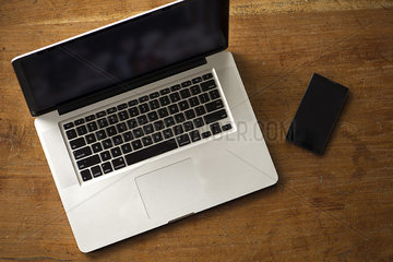 Laptop computer and smartphone