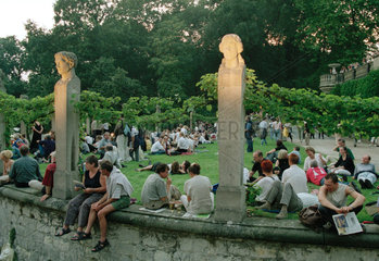 Besucher auf der Potsdamer Schloessernacht 2002