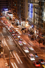 Madrid  Spanien  starker Autoverkehr auf der Gran Via