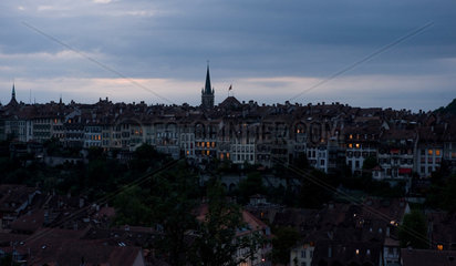 Bern  Schweiz  Stadtansicht am Abend