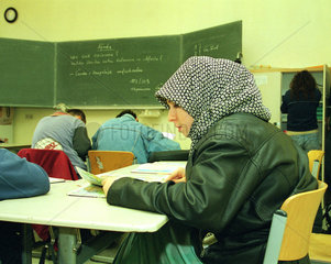 Schulklasse beim Unterricht in Berlin