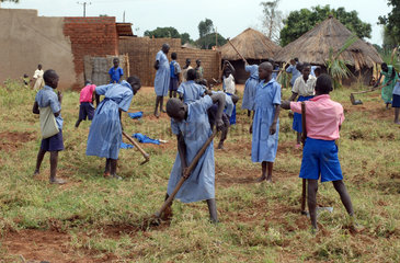 Uganda  Schulunterricht in Kitgum