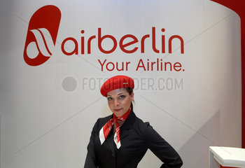 Berlin  Deutschland  eine junge Stewardess der Fluglinie Air Berlin auf der ITB