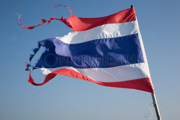 Khao Lak  Thailand  die thailaendische Nationalflagge