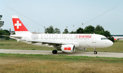 Airbus der Swiss Air Lines Ltd. in Berlin-Tegel