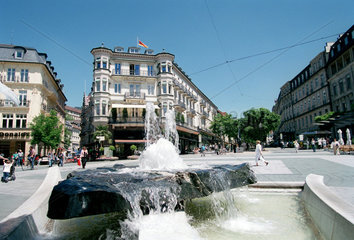 Baden-Baden  der Leopoldsplatz in der Stadtmitte