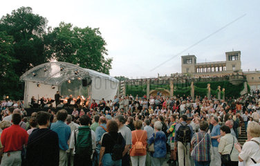 Konzertbesuch auf der Potsdamer Schloessernacht 2002