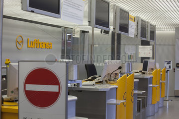 Schalter der Lufthansa
