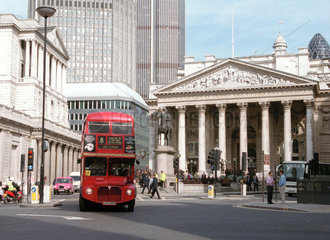 Die Royal Exchange und die Bank of England in London