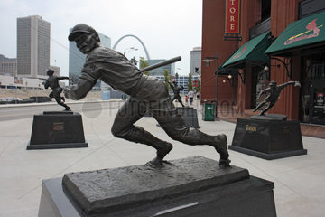 St. Louis  USA  Skulpturen von Baseballspielern