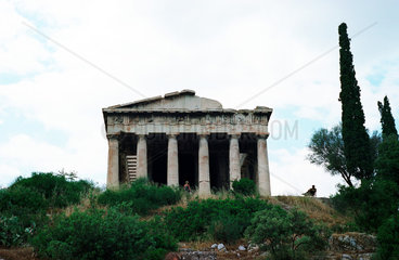 Menschen am Hephaistos-Tempel  Athen