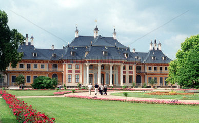Schloss Pillnitz und Schlosspark bei Dresden