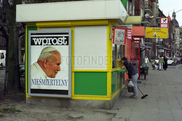 Plakat e. Zeitschrift nach Tod von Papst Paul Johannes II
