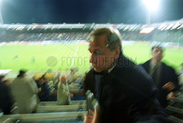 Wolfgang Clement im Ruhrstadion