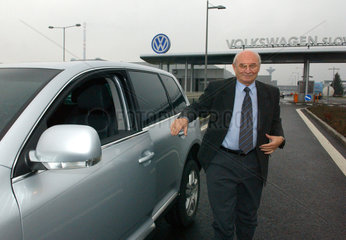 Bratislawa  Prof. Jozef Uhrig  Chef von Volkswagen Slowakia