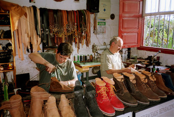 Traditionelle Schusterhandwerk auf La Gomera