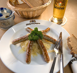 Riedlingen  Nuernberger mit Sauerkraut