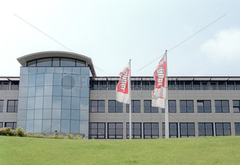 Firmenzentrale von Mueller Milch in Aretsried
