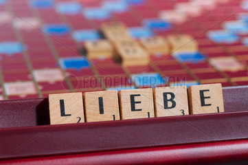 Hamburg  Deutschland  Scrabble-Buchstaben bilden das Wort LIEBE